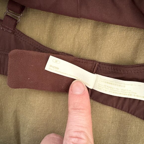 Momanda Nursing and Pumping Bra Size Medium - Picture 4 of 5